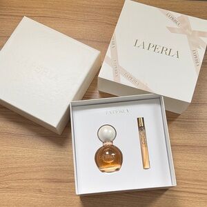 La Perla Luminous Fragrance Set in Elegant Cream Packaging